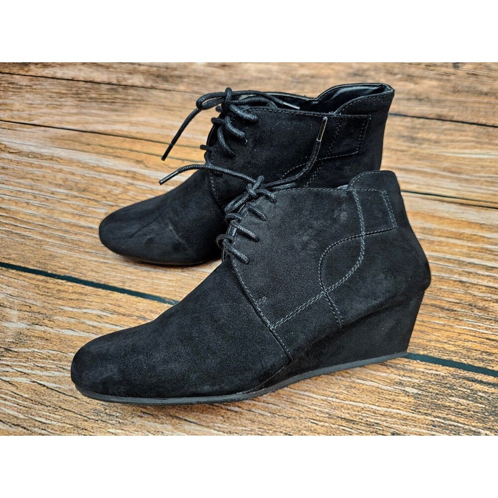 It's OK Charlotte Womens 8.5 Black Faux Suede Ankle Booties Wedges Lace Up